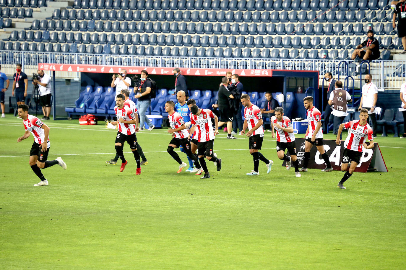 Los de Sergio Rodríguez ascienden a Segunda División tras superar al Castellón en la tanda de penaltis