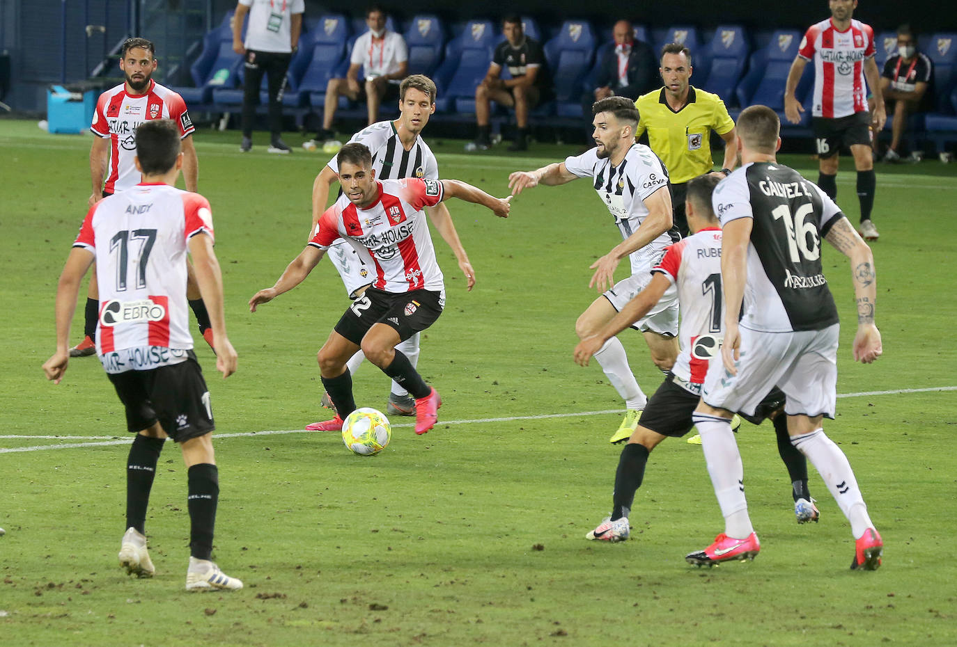 Los de Sergio Rodríguez ascienden a Segunda División tras superar al Castellón en la tanda de penaltis