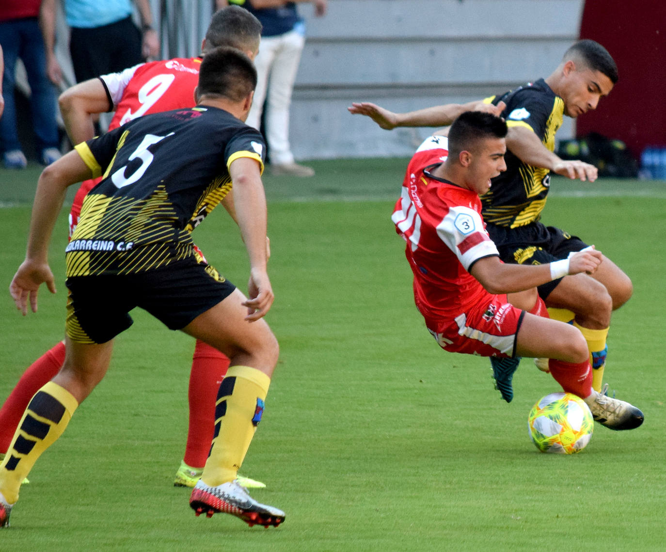 Los arlequinados han vencido al Casalarreina en la segunda semifinal del 'play off' de ascenso