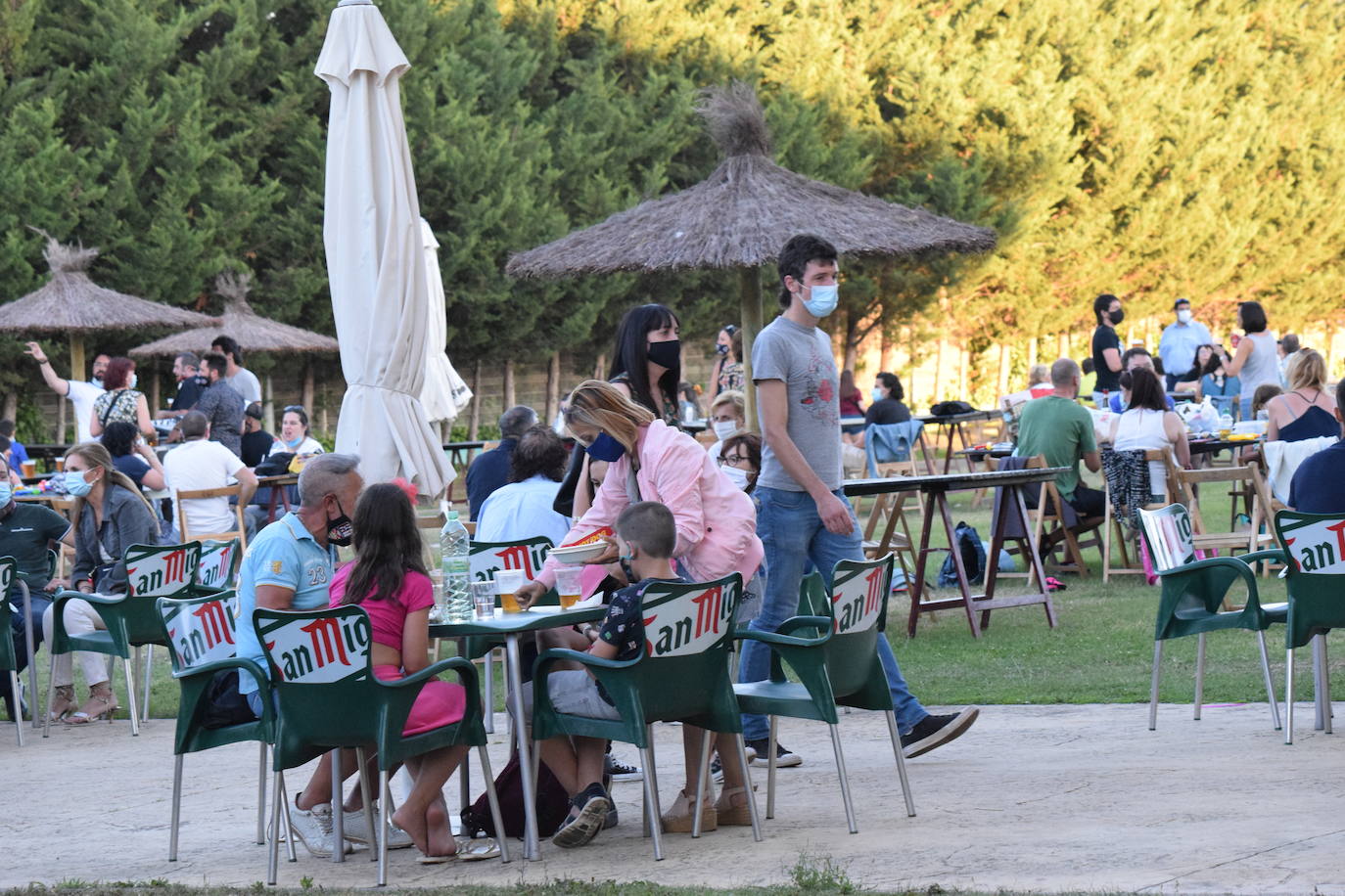 Las instalaciones deportivas se han convertido en un lugar muy frecuentado en el actual periodo estival 