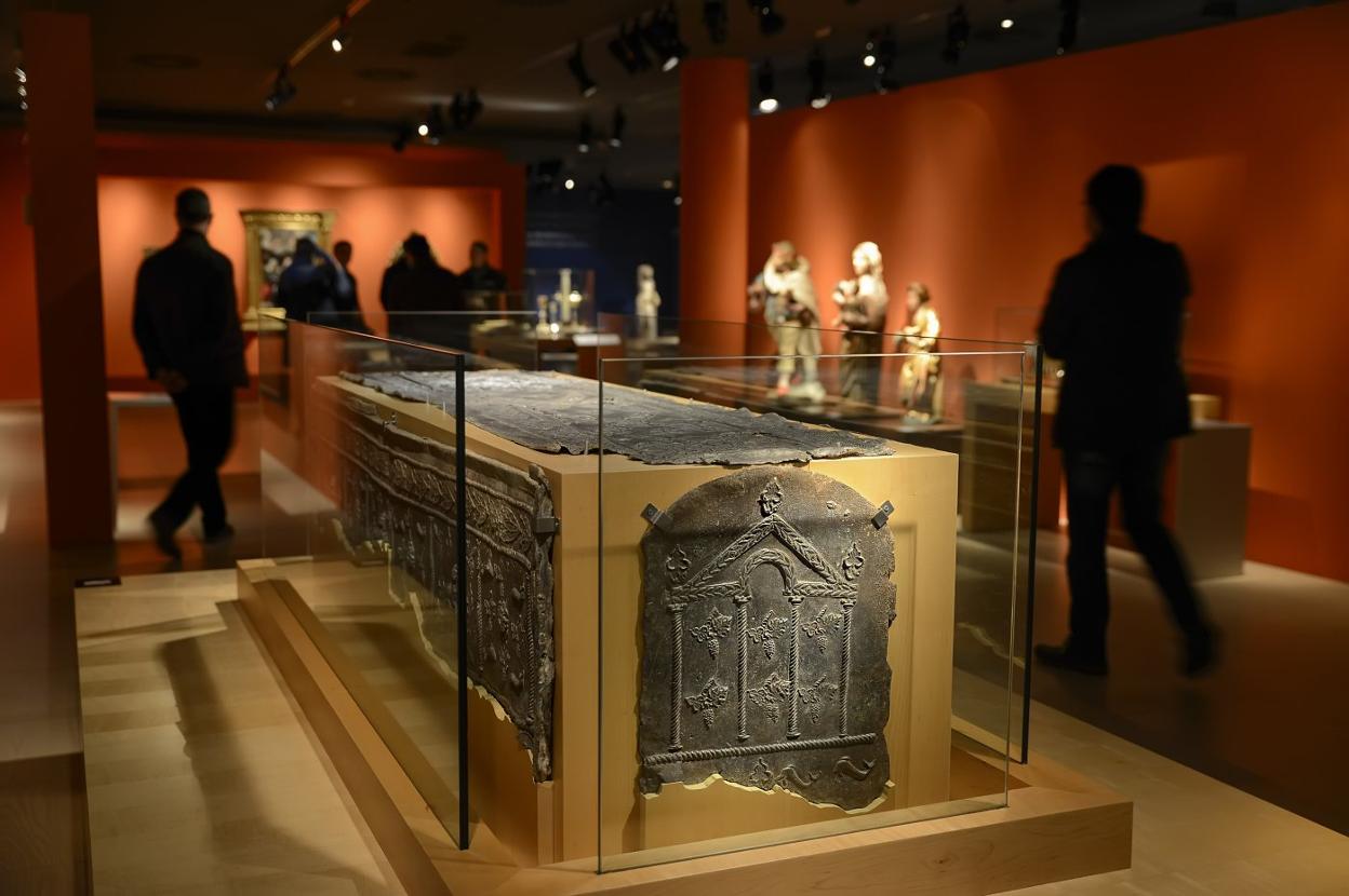 Sala cuatro del Museo Vivanco de la Cultura del Vino, donde se puede disfrutar del tema 'El vino, arte y símbolo'. 