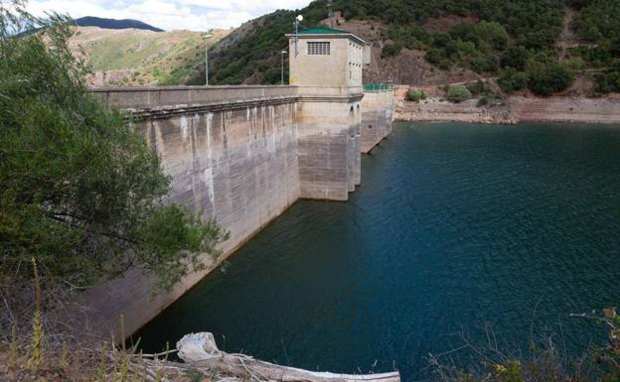 Embalse de Mansilla. 