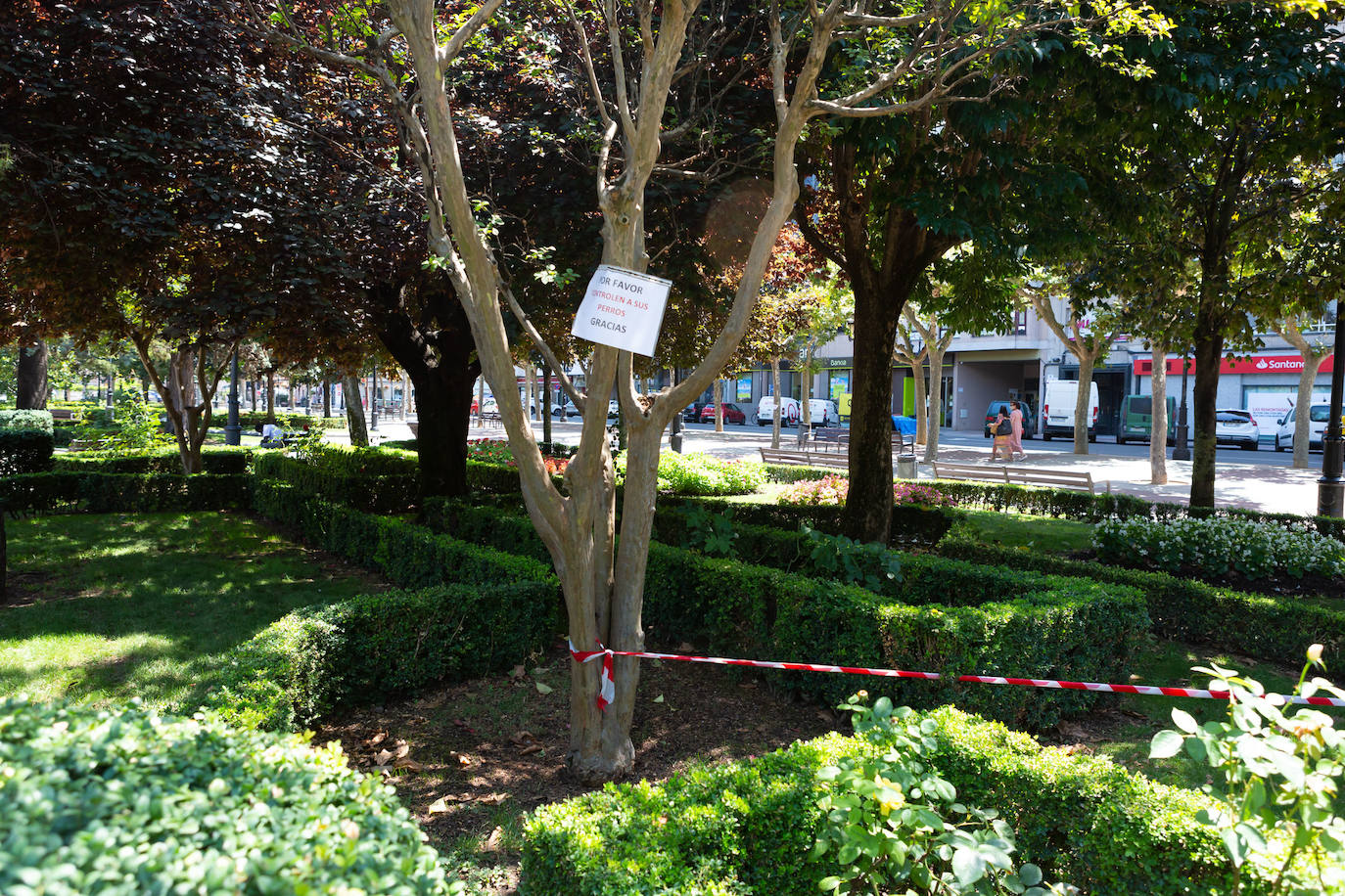 Fotos: El cuidado de los jardines de Logroño, en tela de juicio