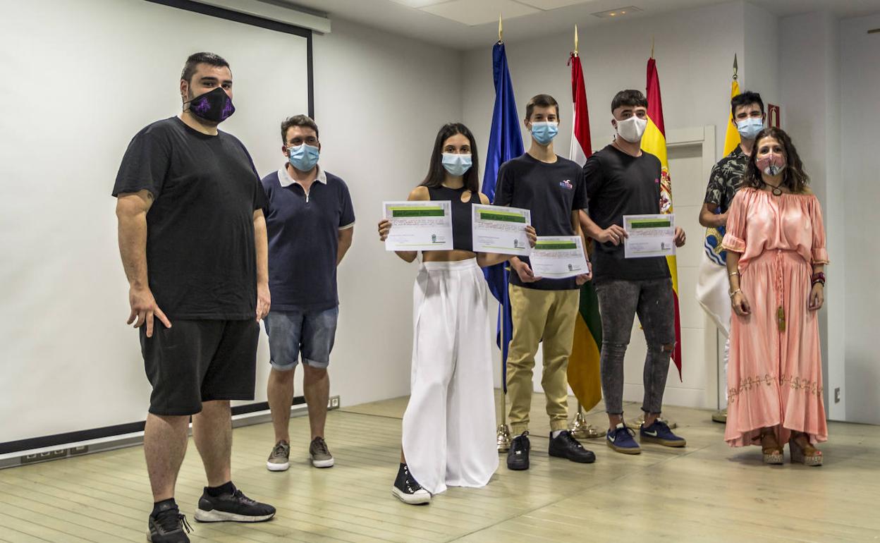 Reconocimiento a cinco jóvenes de Villamediana