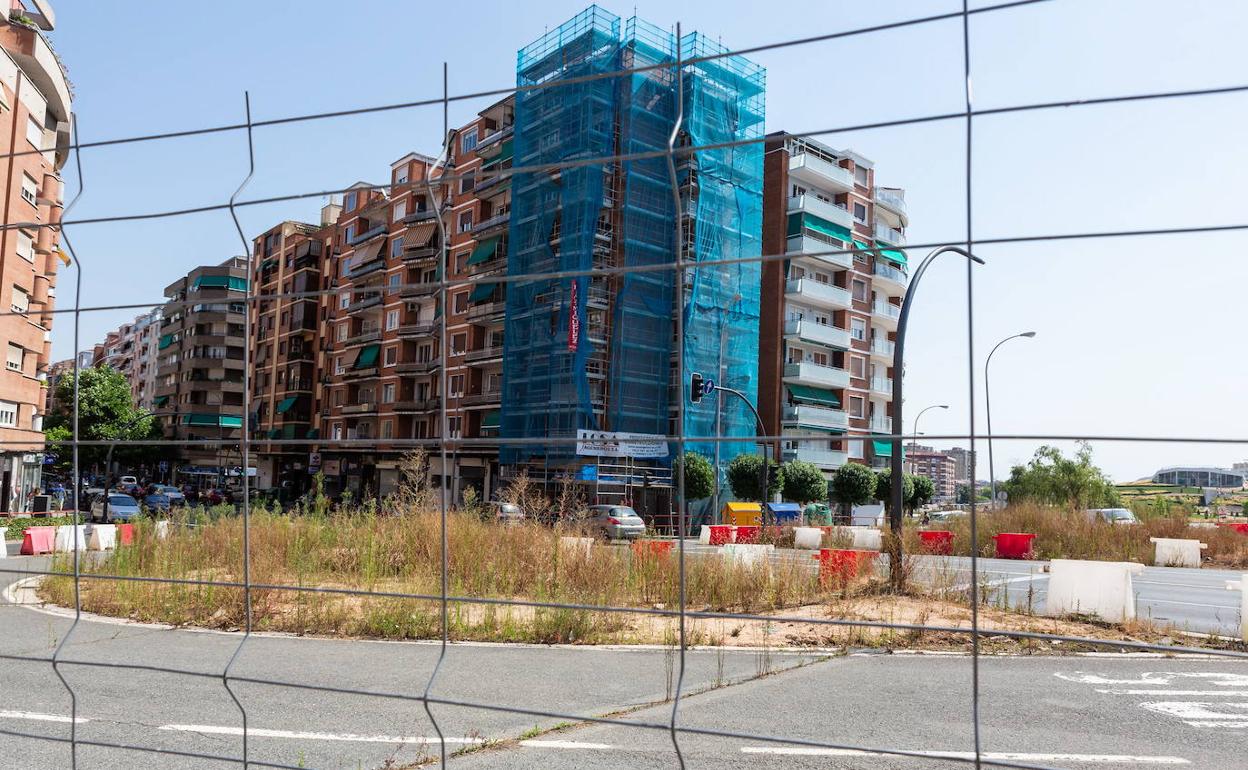 Imagen del nudo de Vara de Rey, con las obras paralizadas. 