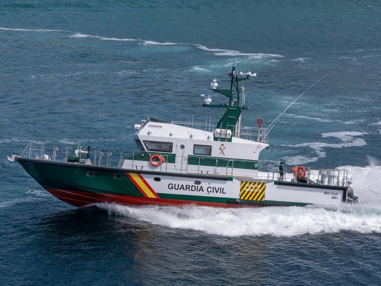 La nueva patrullera de la Guardia Civil, bautizada con el nombre del afluente riojano, surca ya las aguas del Mediterráneo. 