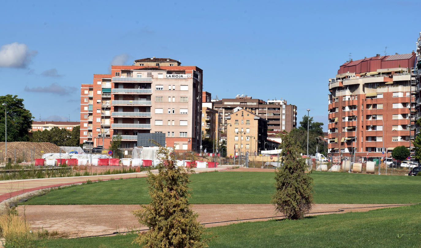 Fotos: Recta fnal para la nueva estación de autobuses de Logroño