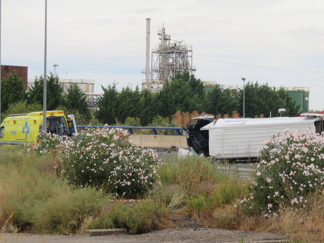 Fotos: Dos fallecidos en un accidente de tráfico en la N-232 en Alfaro