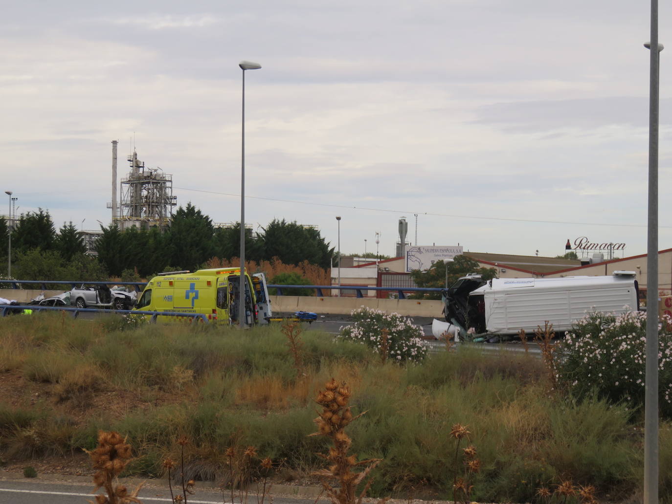 Fotos: Dos fallecidos en un accidente de tráfico en la N-232 en Alfaro