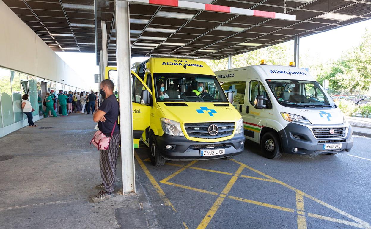 Un nuevo positivo entre los trabajadores del servicio de ambulancias: ya son siete