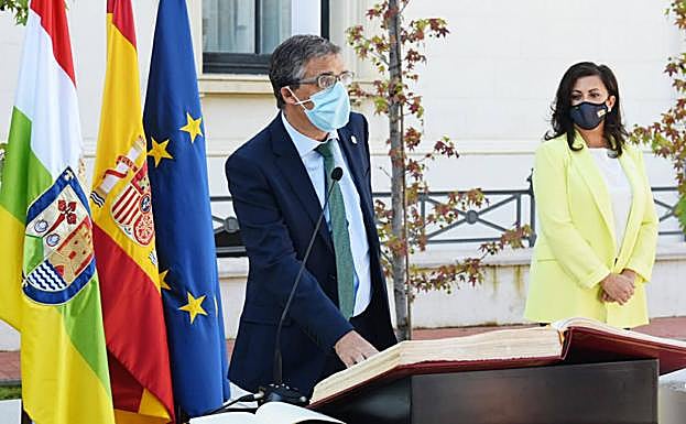 Toma de posesión de Pablo Rubio. 