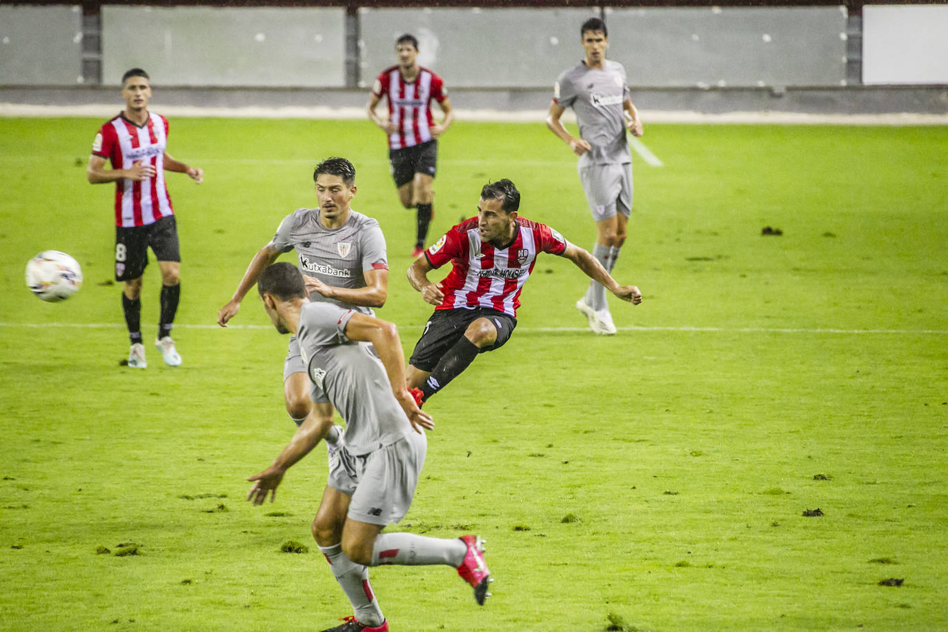 Los blanquirrojos se han impuesto al bloque vizcaíno en su segundo amistoso de la pretemporada