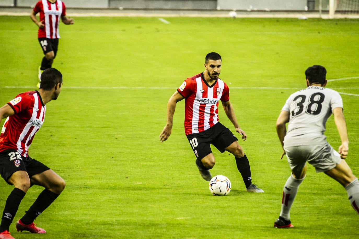 Los blanquirrojos se han impuesto al bloque vizcaíno en su segundo amistoso de la pretemporada