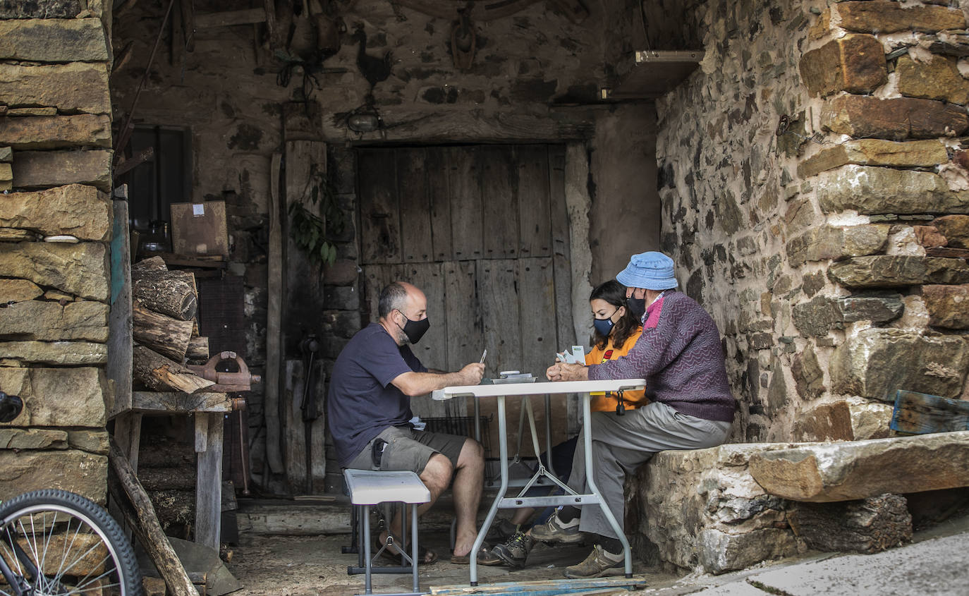 En la aldea se han registrado cinco casos de coronavirus