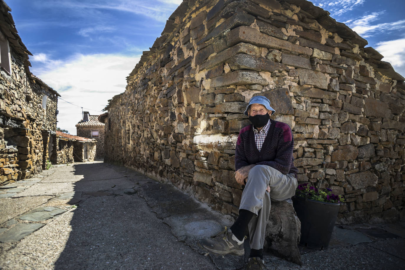 En la aldea se han registrado cinco casos de coronavirus