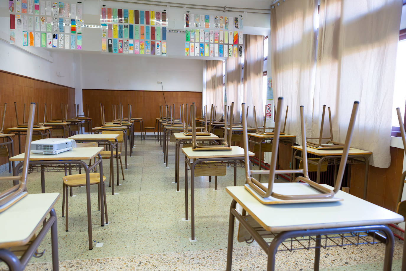 Los cambios en las aulas y espacios son evidentes frente al Covid-19