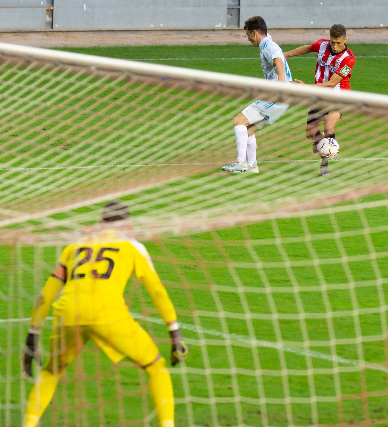 El autor del gol del triunfo fue Adrián Pérez