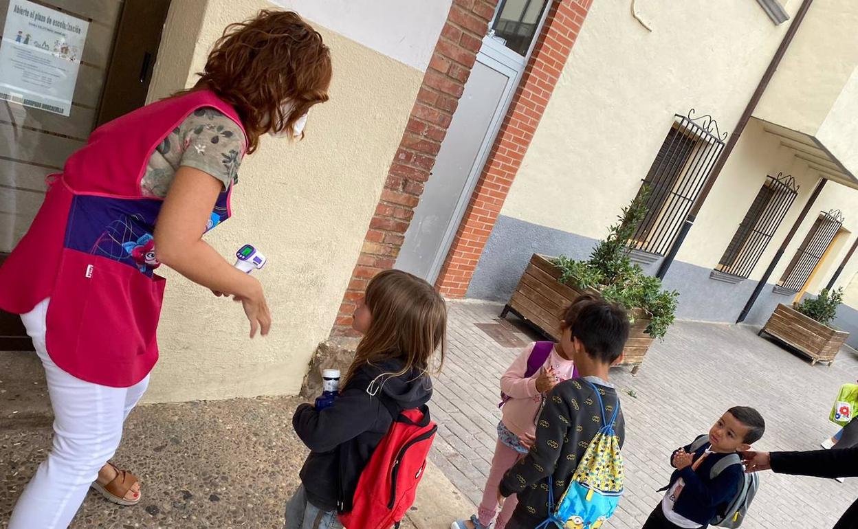 Vuelta a las clases en los colegios rurales de los valles del Iregua y del Leza