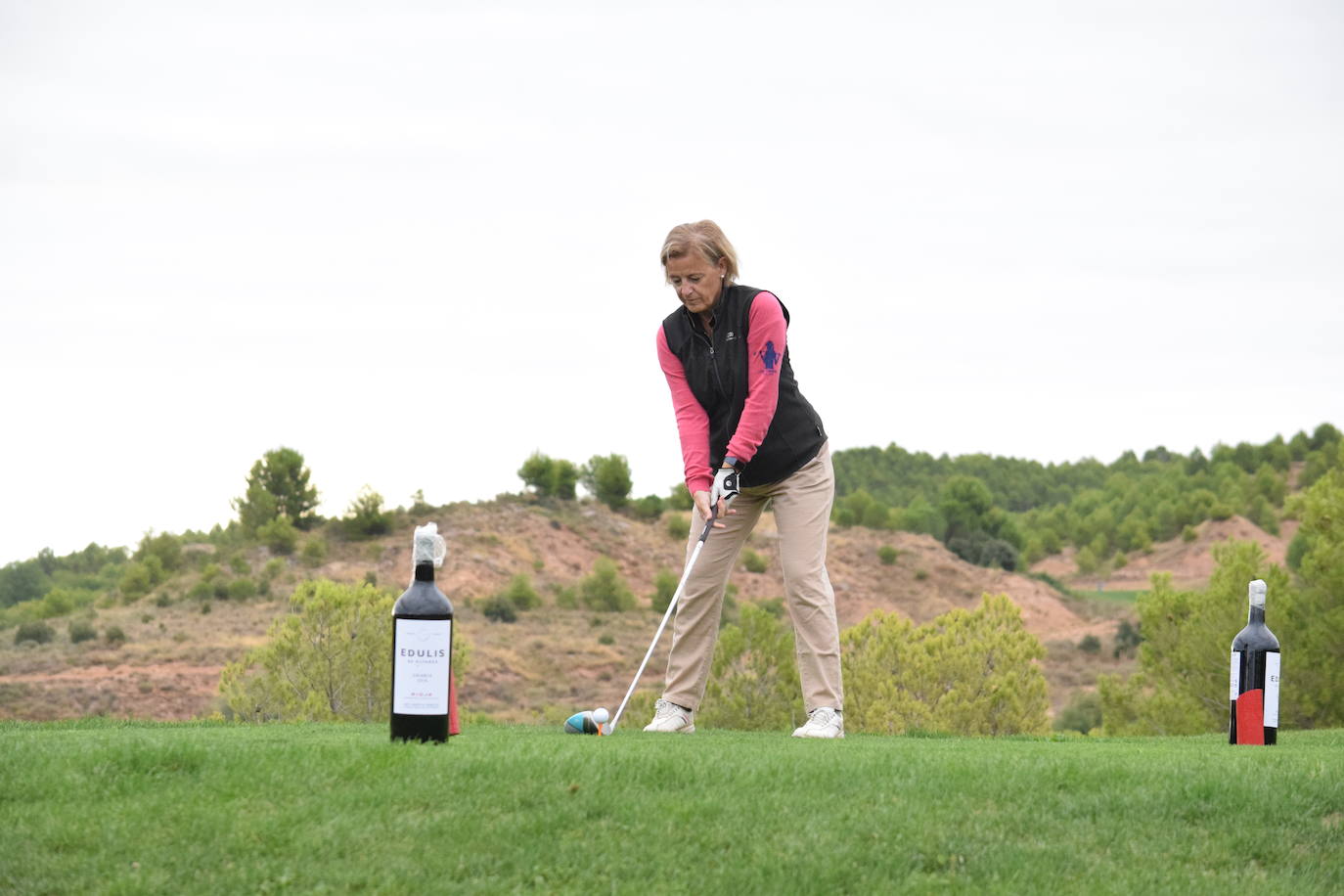 Los jugadores disfrutaron de una nueva jornada de golf en el Torneo Bodegas Altanza, de la Liga de Golf y Vino.