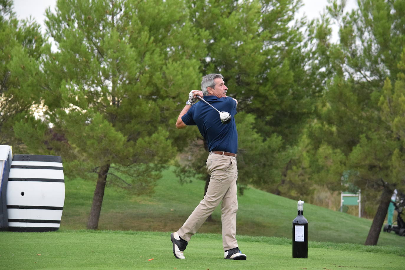 Los jugadores disfrutaron de una nueva jornada de golf en el Torneo Bodegas Altanza, de la Liga de Golf y Vino.