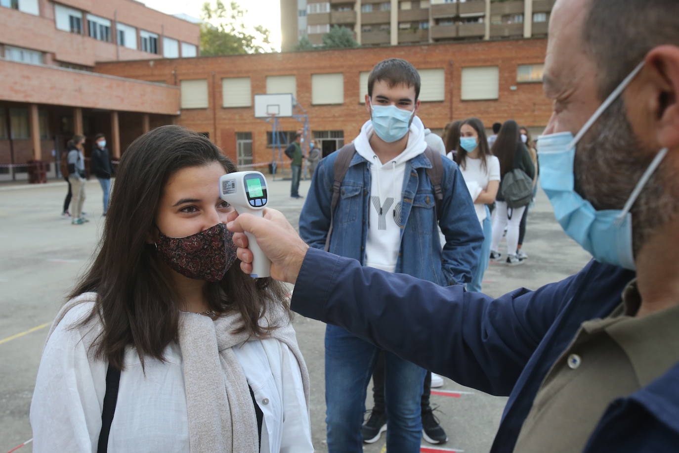 Fotos: Vuelta al cole en Logroño