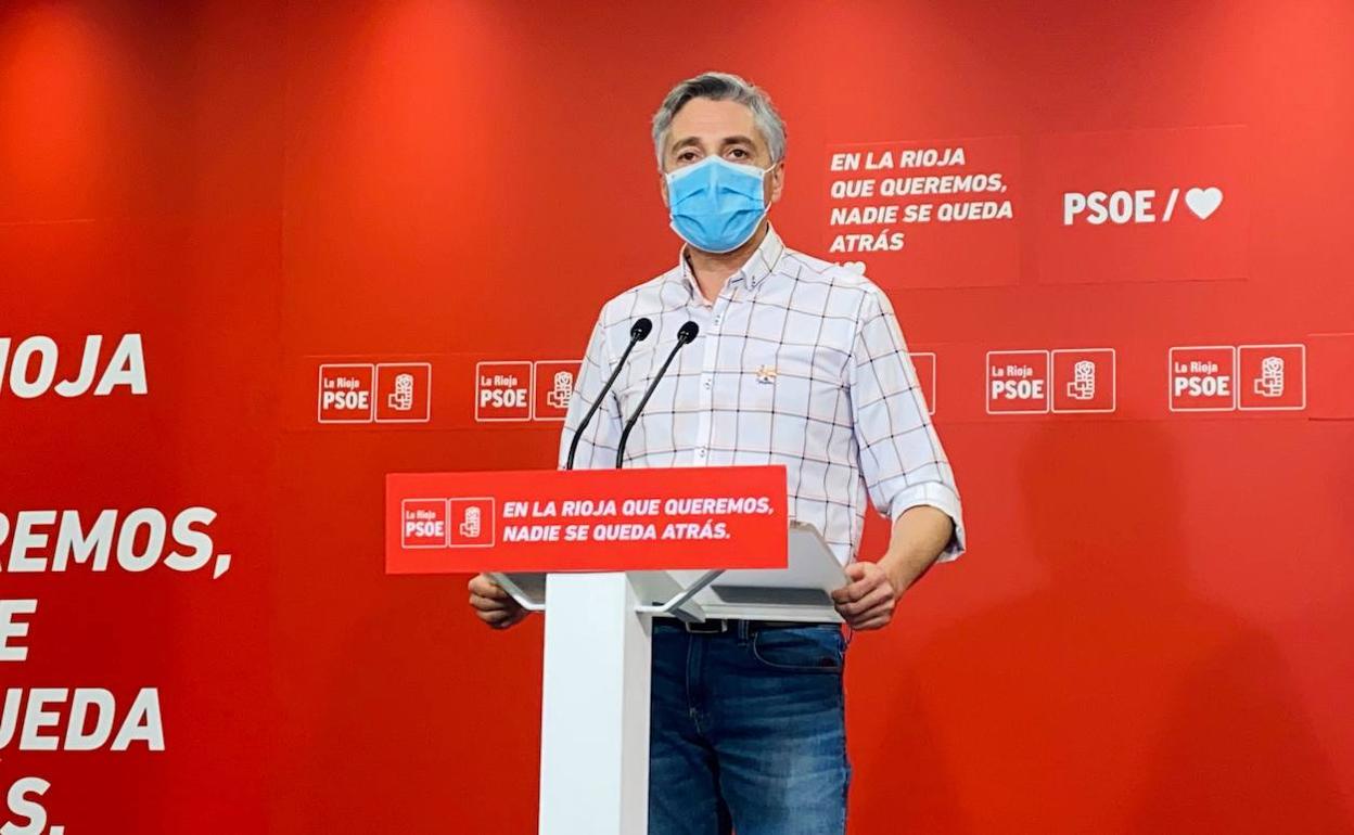 Ocón, este martes en la sede del PSOE. 