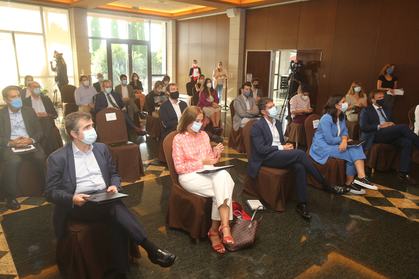 La jornada se ha centrado en las oportunidades ante las que se encuentra el sector del vino, con nuevos canales de comunicación con el cliente