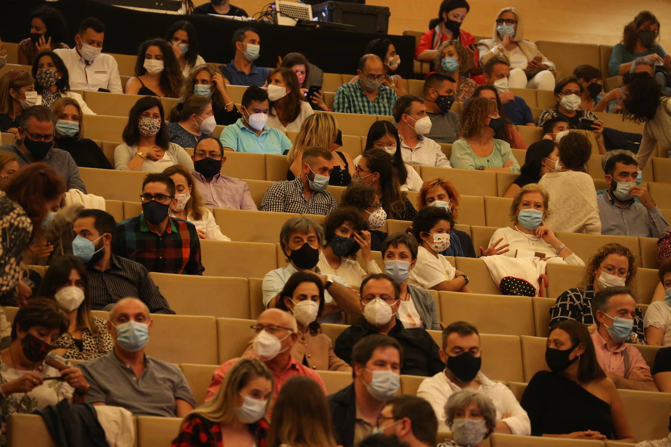 El violinista de origen libanés Ara Malikian cerró anoche en Riojafórum el minifestival 'Rioja en Vivo'.