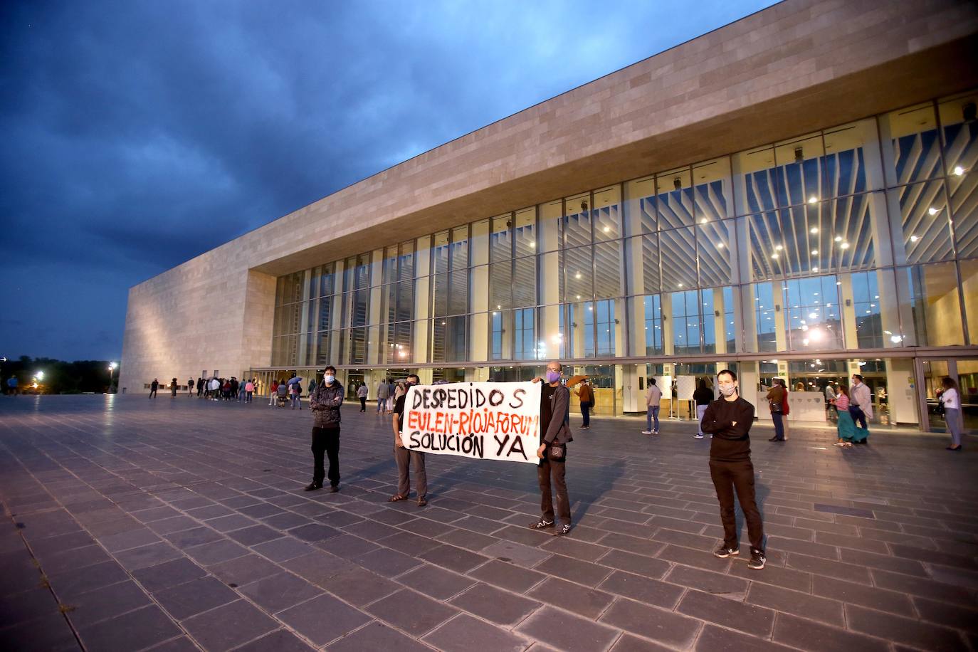 El violinista de origen libanés Ara Malikian cerró anoche en Riojafórum el minifestival 'Rioja en Vivo'.