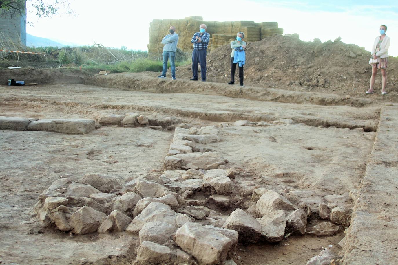 Una visiata al yacimiento romano de La Morlaca de Villamediana, que data de entre los siglos III y IV.