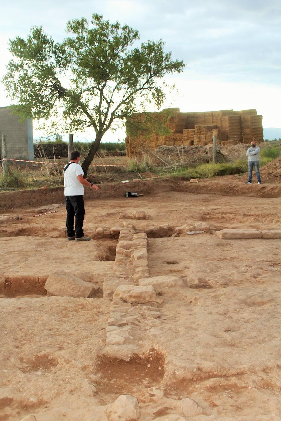Una visiata al yacimiento romano de La Morlaca de Villamediana, que data de entre los siglos III y IV.
