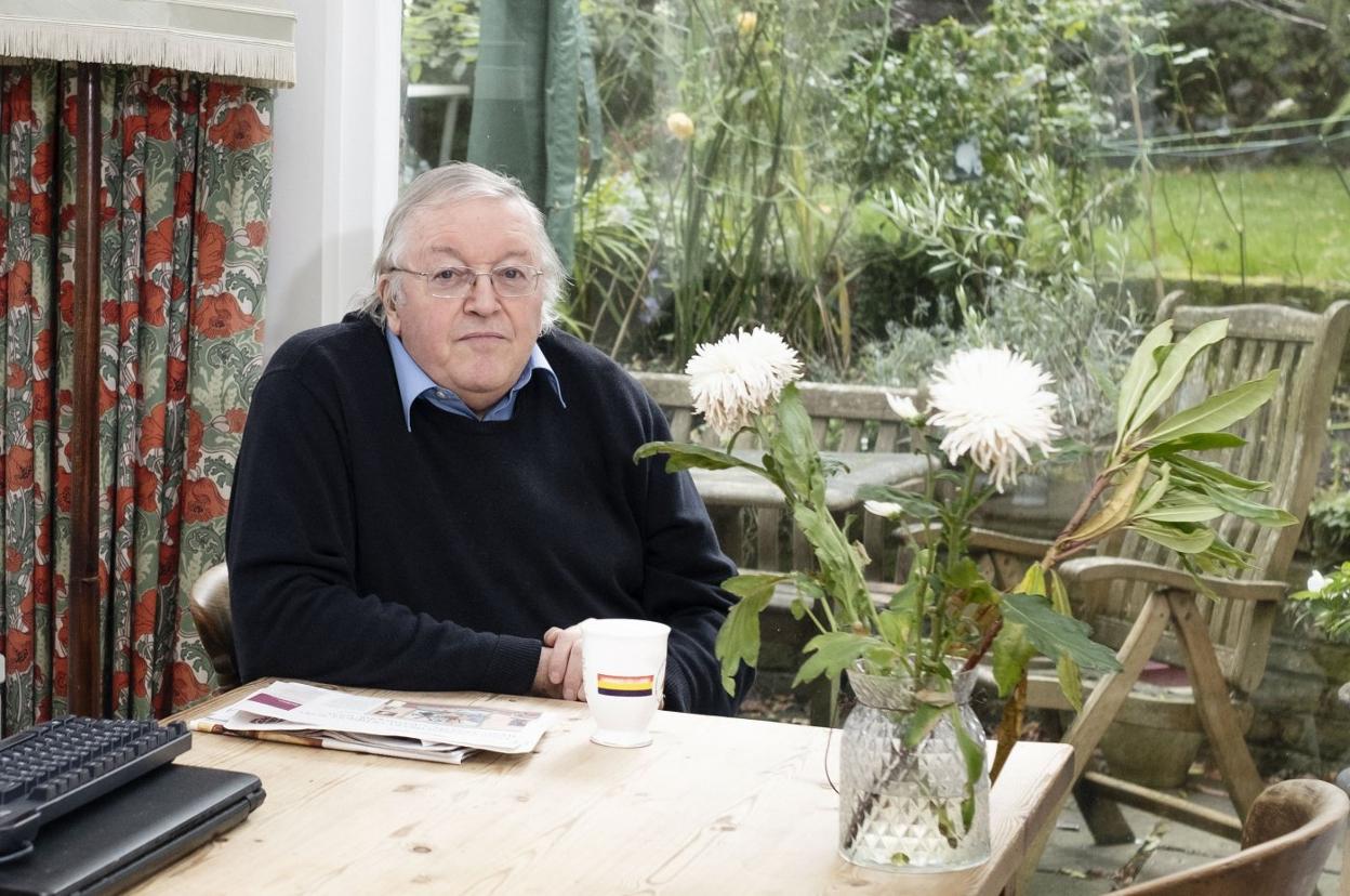 Paul Preston, en su casa de Londres. 