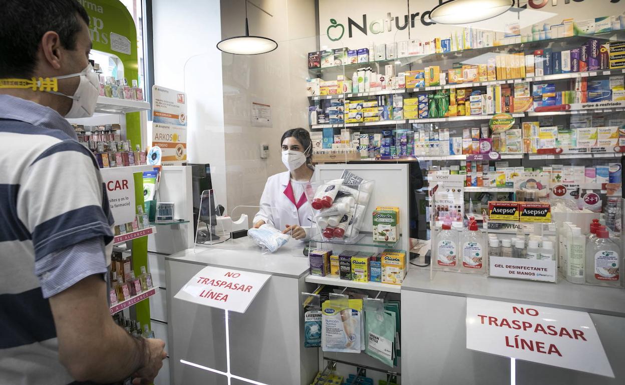 Las farmacias riojanas piden disponer de más dosis antigripales ante el alza de la demanda