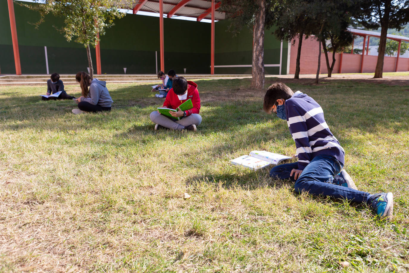 Crece la preocupación por la ventilación en los colegios riojanos por la amenaza de las diminutas gotitas de coronavirus en forma de aerosol