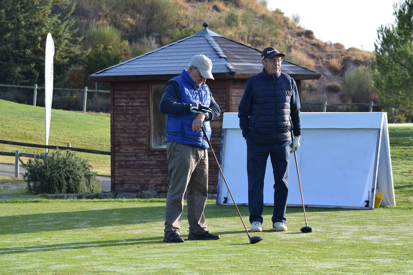 Los participantes en el Torneo de Golf Carlos Moro disfrutaron de un gran día de juego El Campo de Logroño.