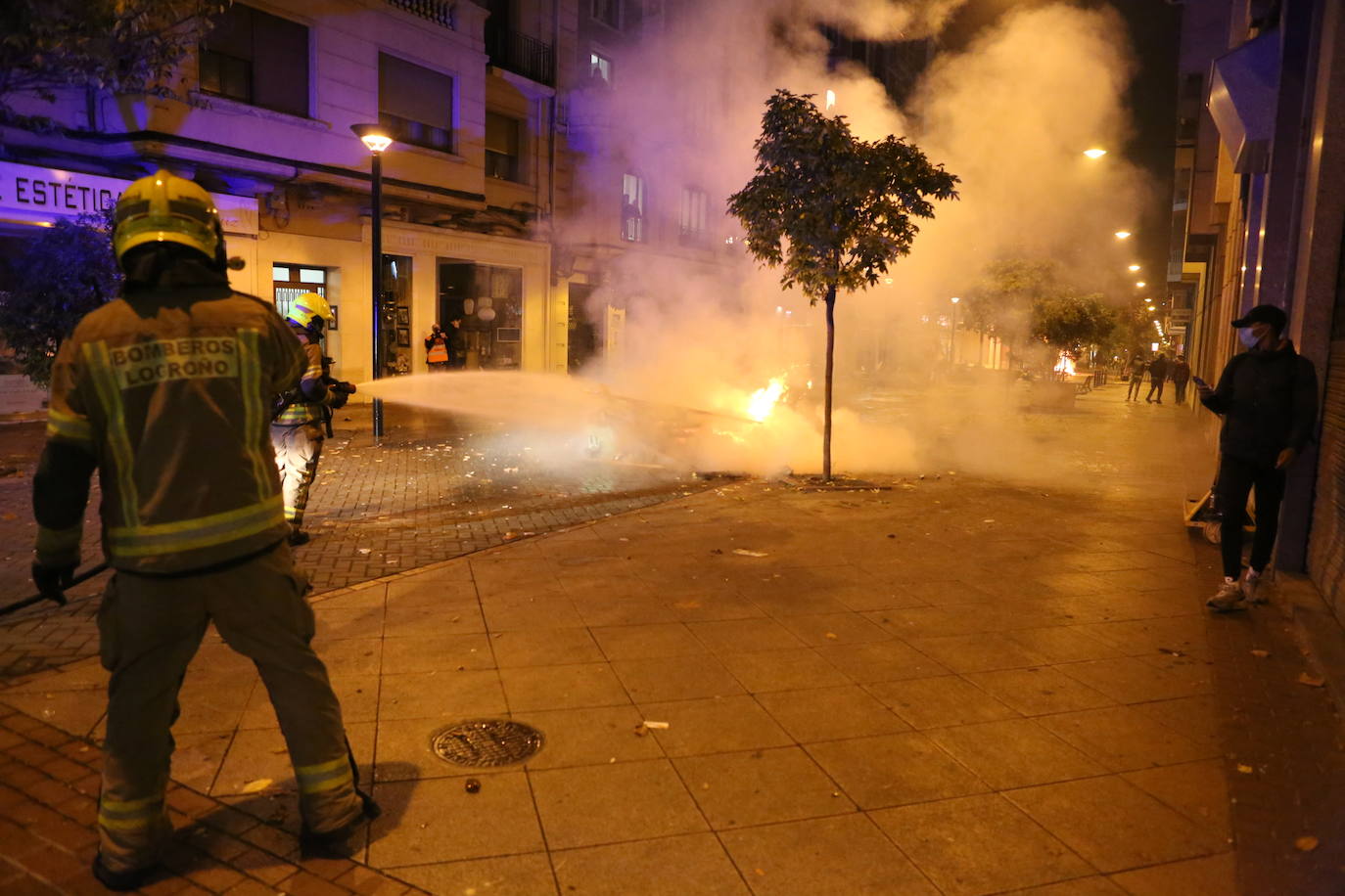 La capital riojana ha vivido este sábado una tensa jornada