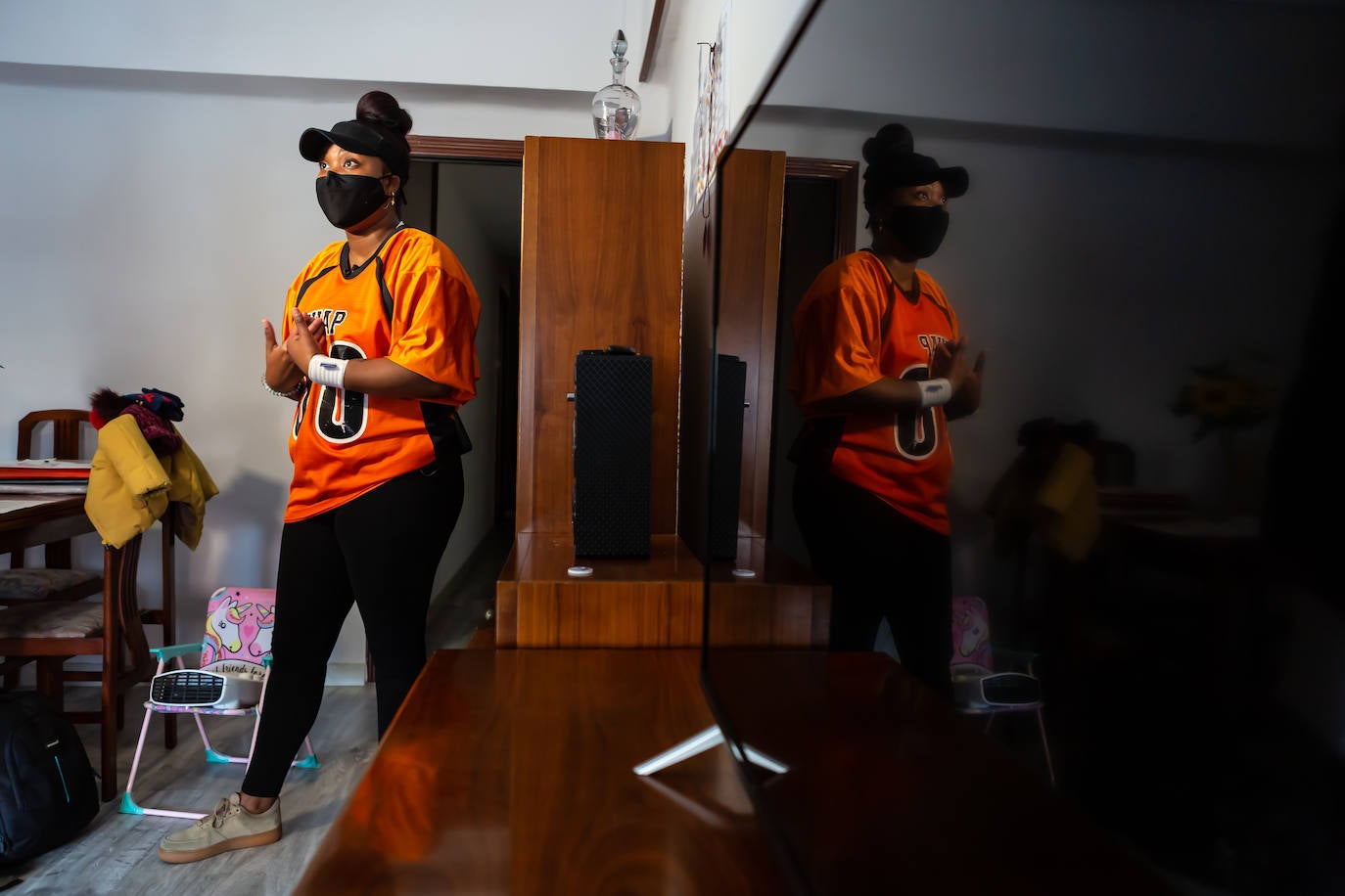 El juzgado ha concedido una semana más de plazo para que Diana Carolina, sus hijos de 5 años y 7 meses, y su pareja abandonen la vivienda en la que residen