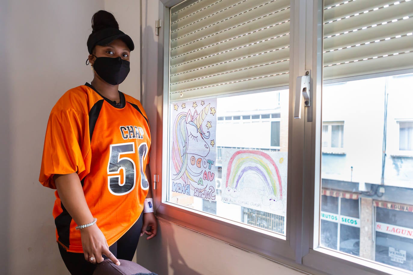 El juzgado ha concedido una semana más de plazo para que Diana Carolina, sus hijos de 5 años y 7 meses, y su pareja abandonen la vivienda en la que residen