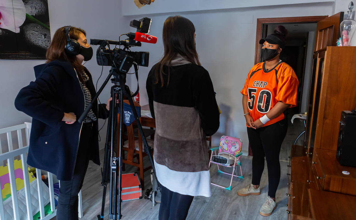 El juzgado ha concedido una semana más de plazo para que Diana Carolina, sus hijos de 5 años y 7 meses, y su pareja abandonen la vivienda en la que residen