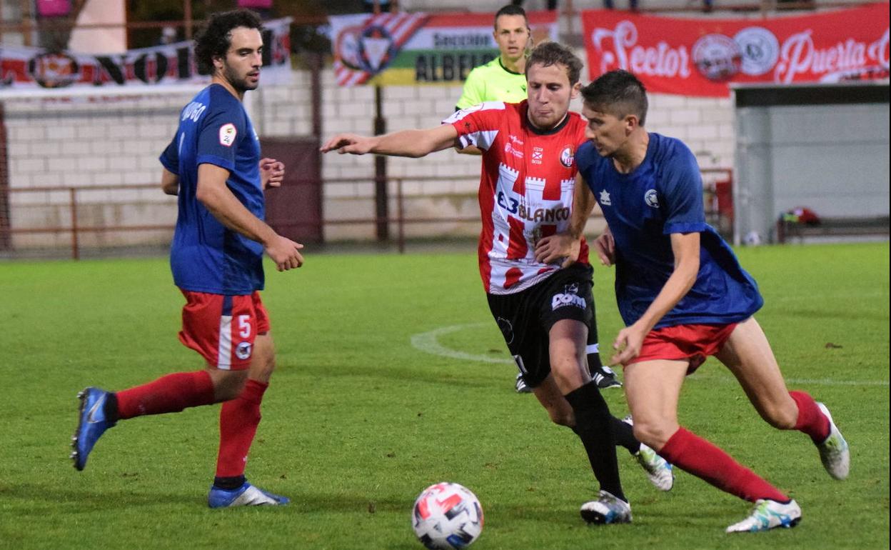 Partido de la SD Logroñés, en una imagen de archivo.