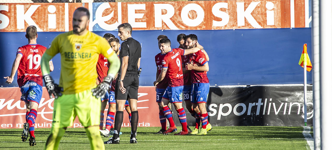 Los riojabajeños se sitúan líderes tras ganar al bloque navarro con un gol de Fran Sota