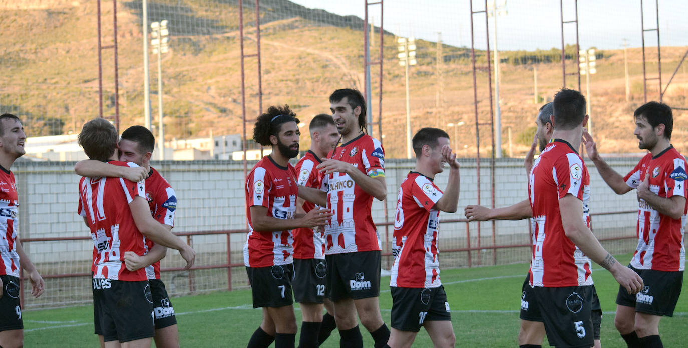 Los de Albert Aguilá han superado al conjunto aragonés gracias a tres goles en cinco minutos