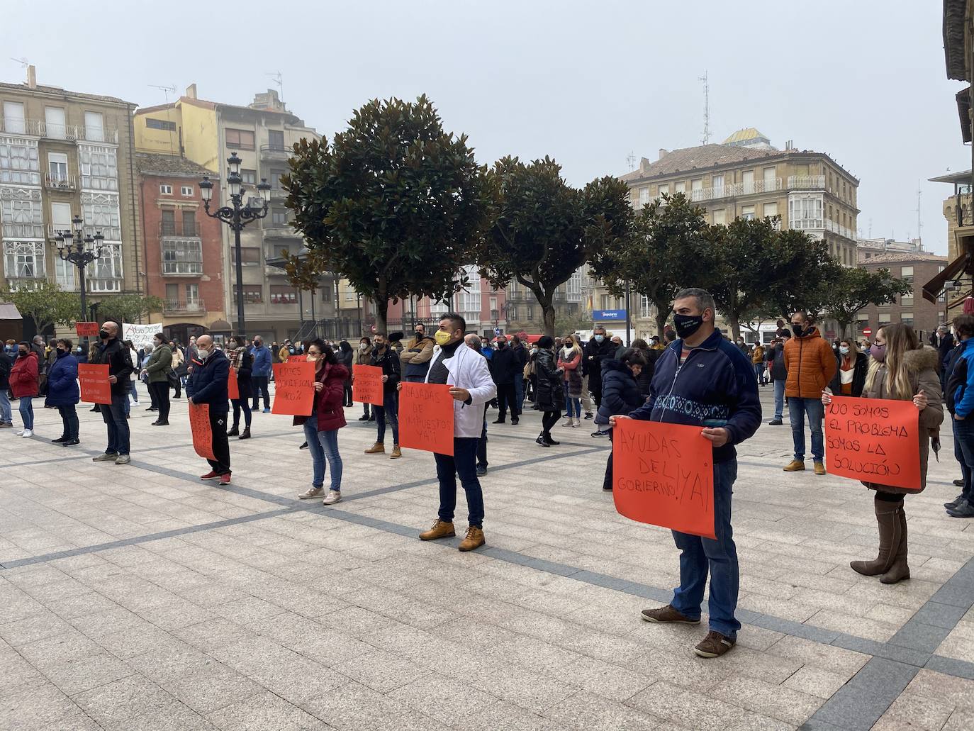 Fotos: Protestas de los hosteleros riojanos