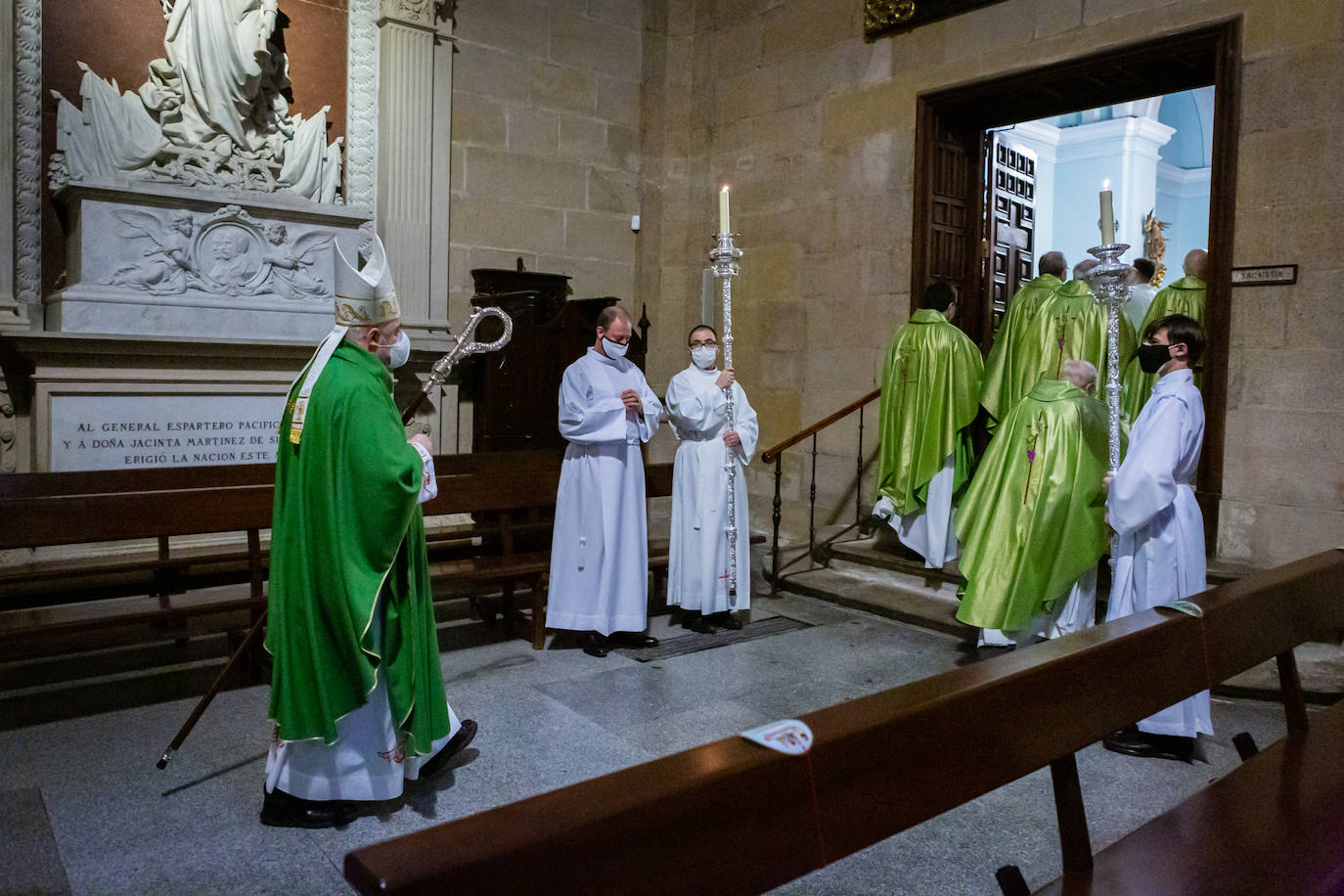 Fotos: El último adiós de Escribano a los riojanos