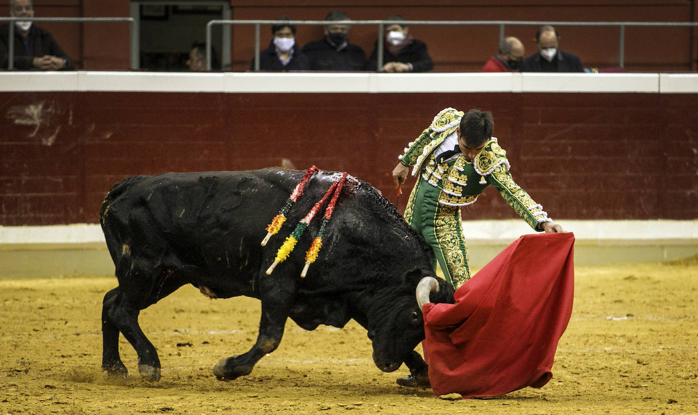 Gómez del Pilar le cortó una oreja a los Miuras