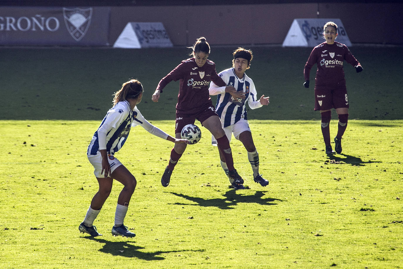 El equipo riojano ha empatado y se hunde en la tabla. 