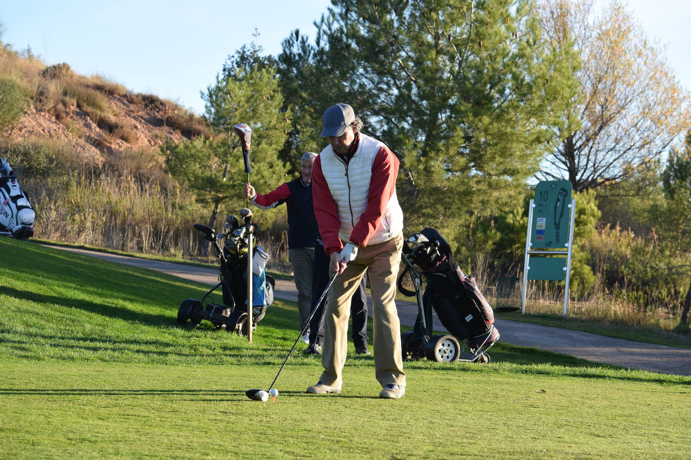 Imágenes del torneo final de la décima edición de la Liga de Golf y Vino, que organiza cada año lomejordelvinoderioja.com. 