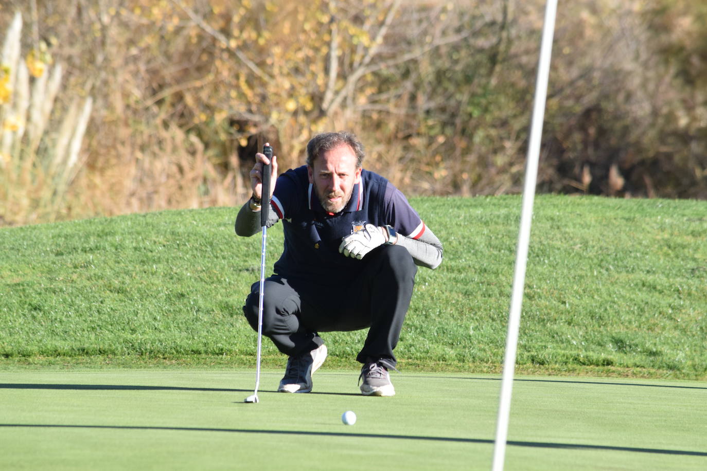 Imágenes del torneo final de la décima edición de la Liga de Golf y Vino, que organiza cada año lomejordelvinoderioja.com. 