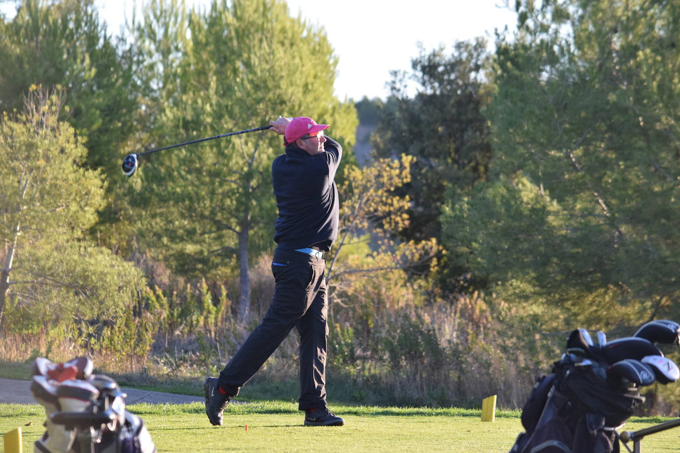 Imágenes del torneo final de la décima edición de la Liga de Golf y Vino, que organiza cada año lomejordelvinoderioja.com. 