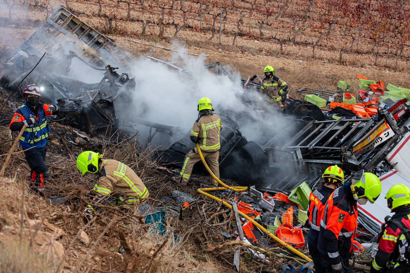 En este terrible suceso, los bomberos han tardado cinco horas en hallar el cuerpo de la víctima